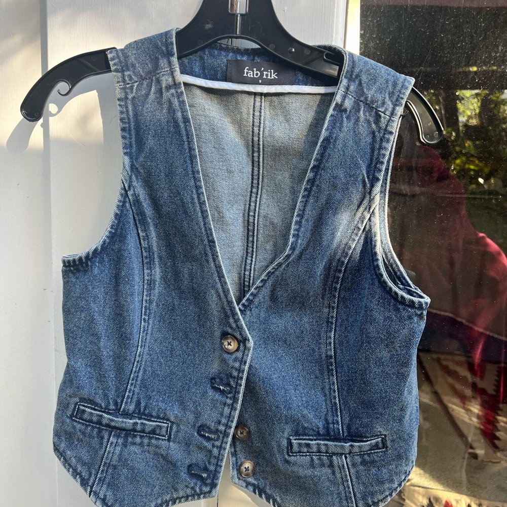 Button up denim vest